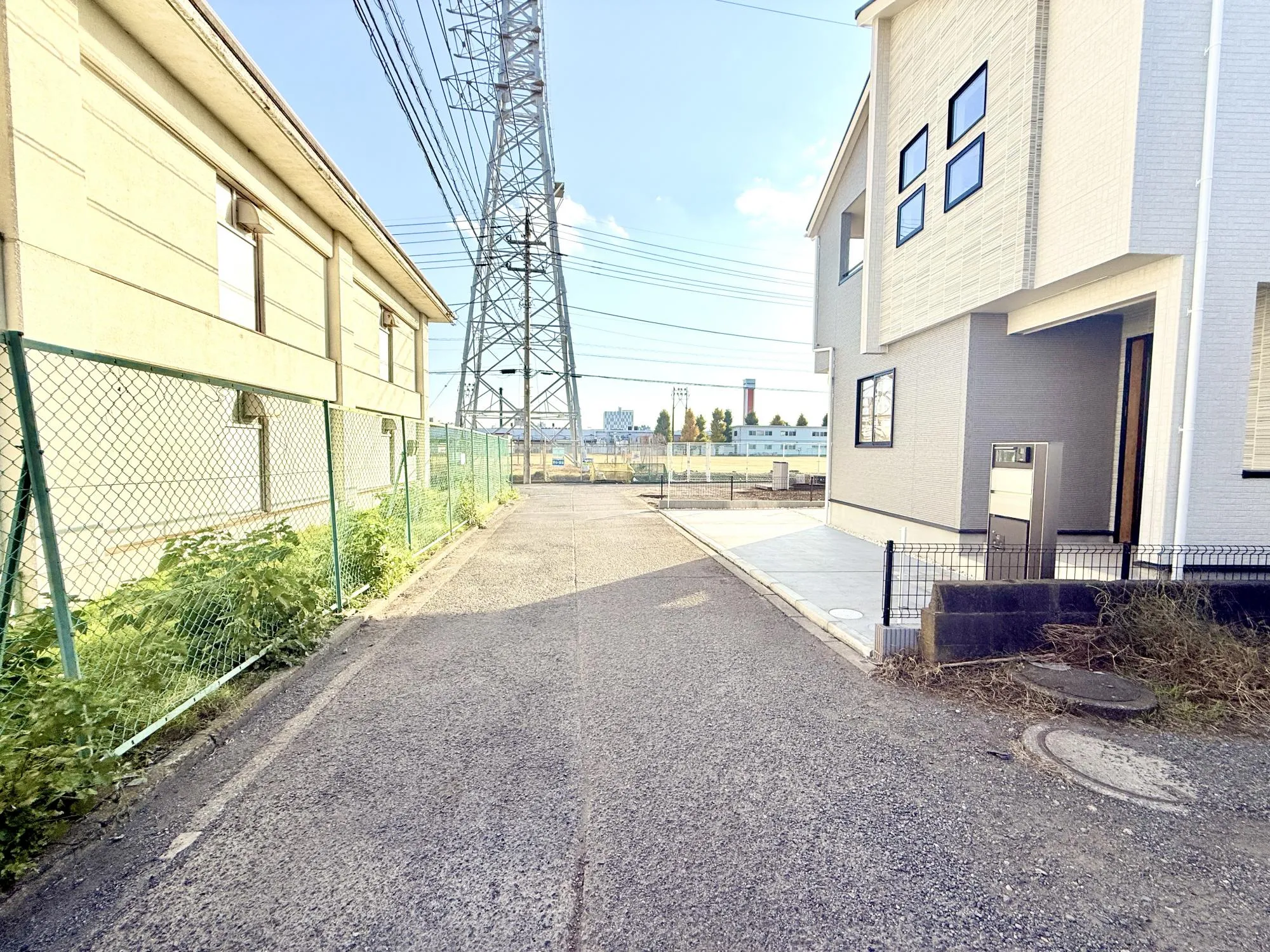 前面道路含む現地写真