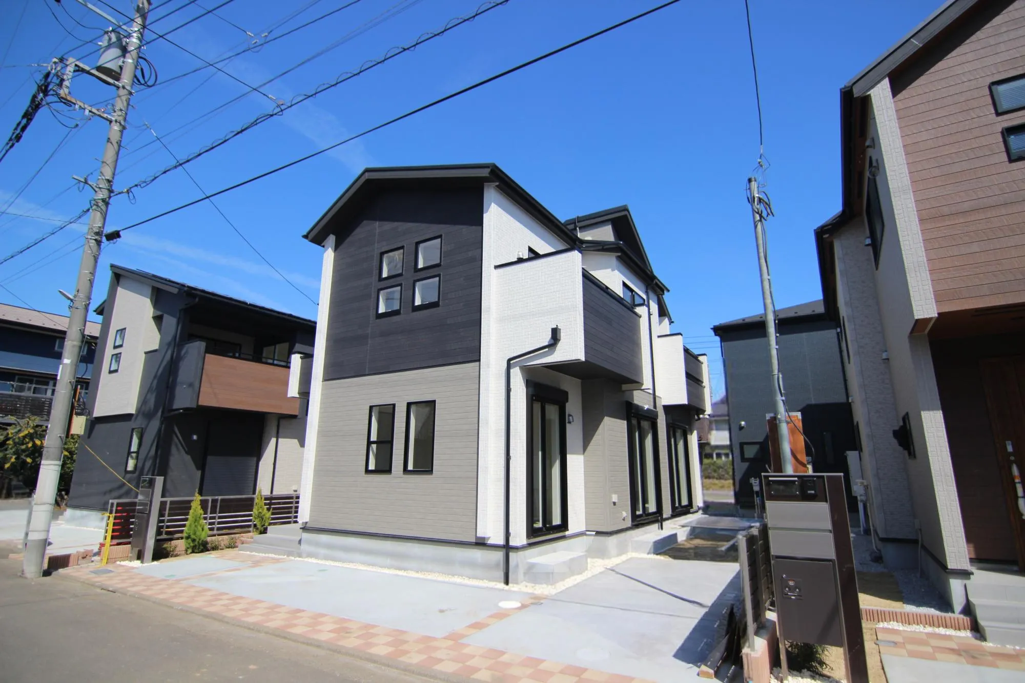 【現地写真　4号棟】