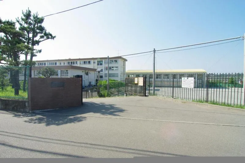 茅ヶ崎市立室田小学校