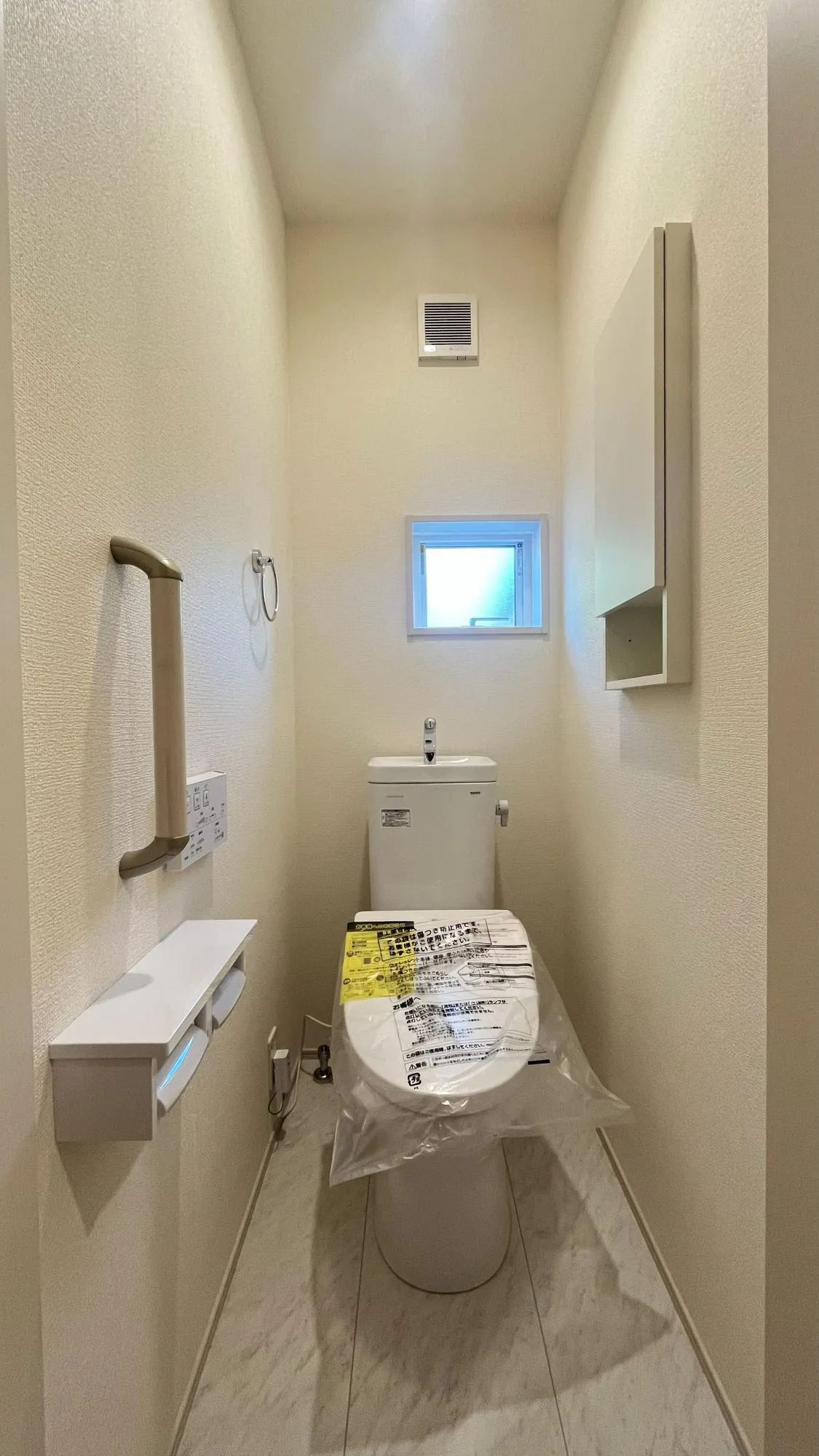 収納があり落ち着いた空間。