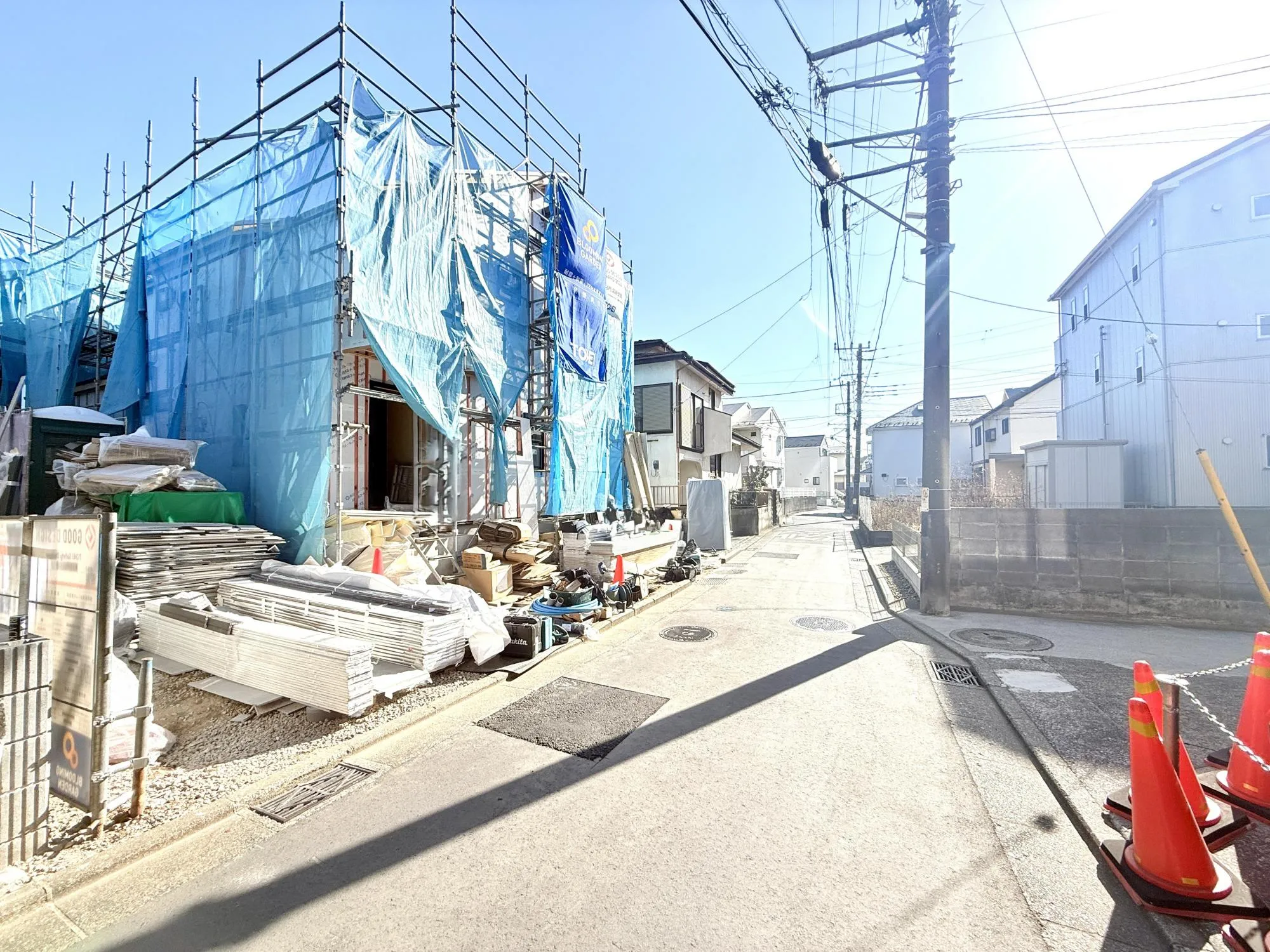 前面道路含む現地写真