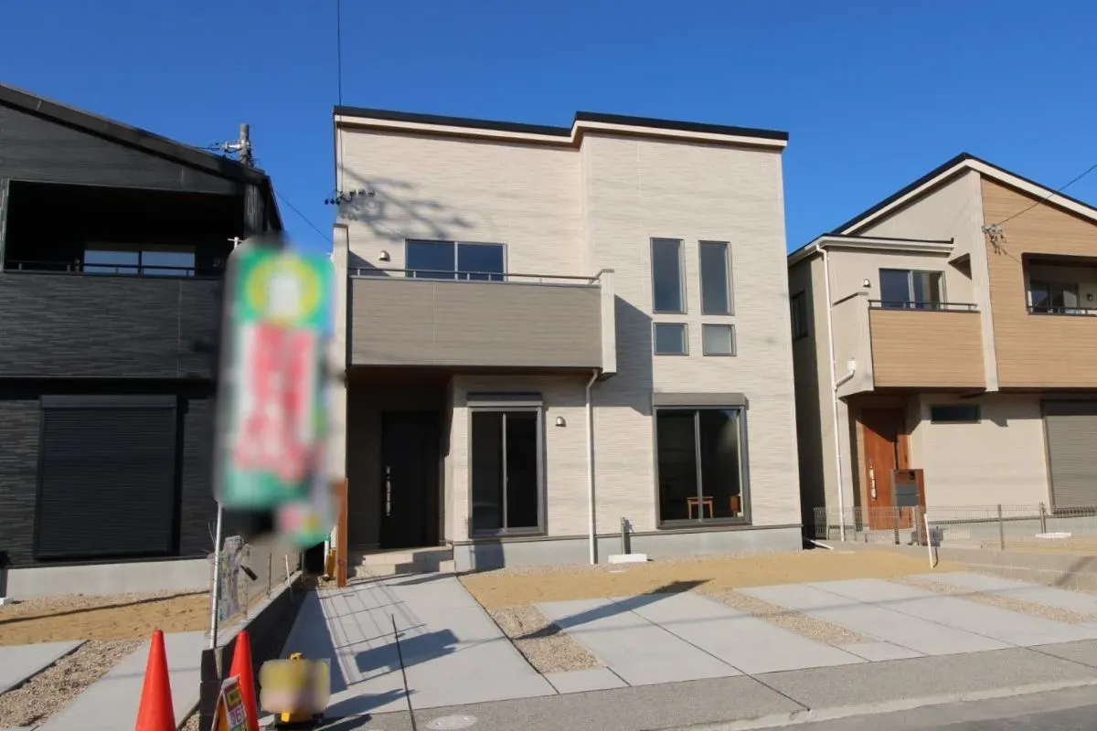 11月20日撮影　5号棟外観③