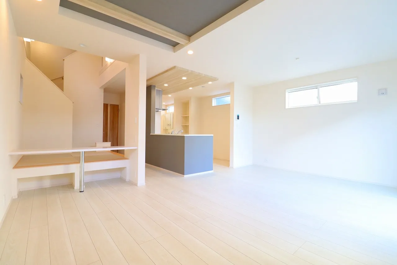 【2号棟LDK/23.25帖】