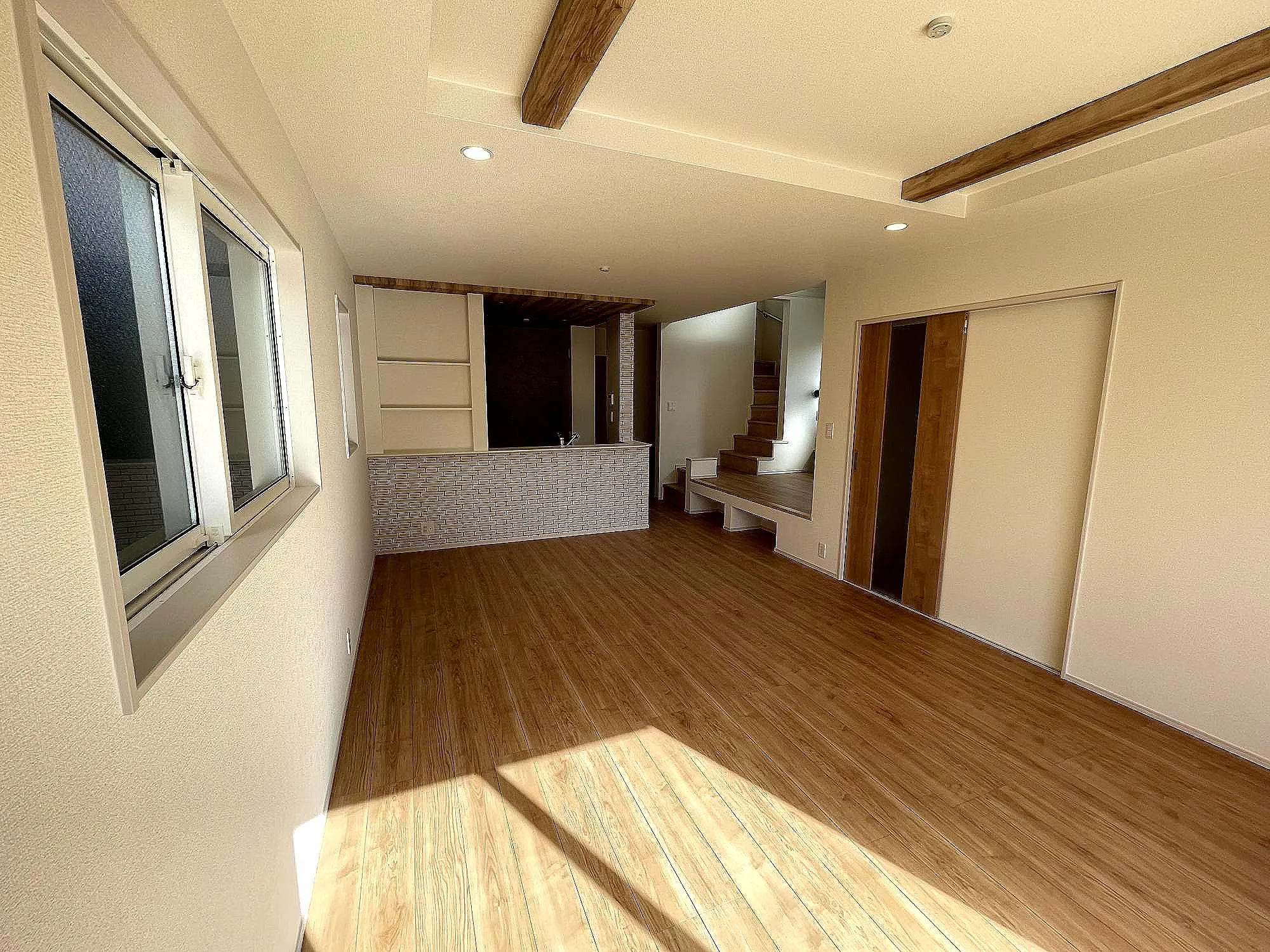 2号棟リビング・ダイニング