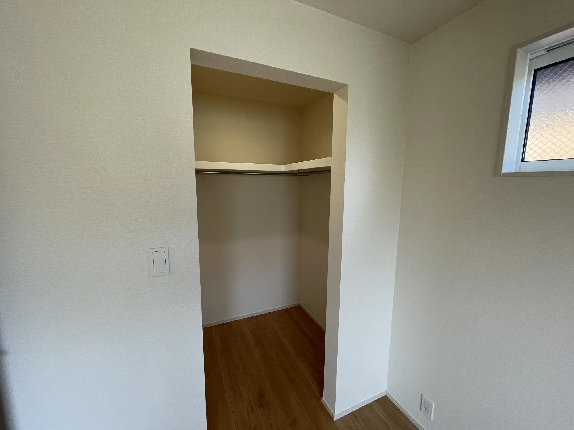 2号棟主寝室収納