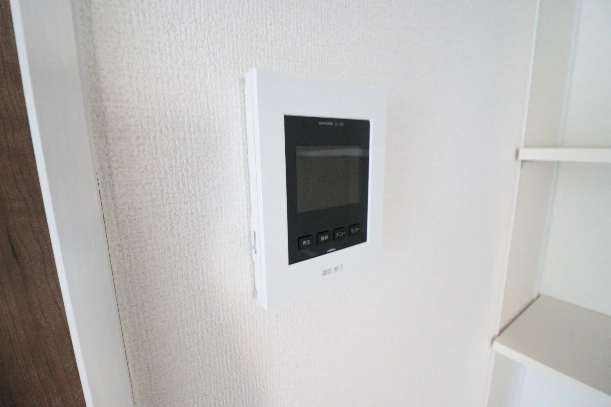 ③号棟:TVモニター付きインターホン