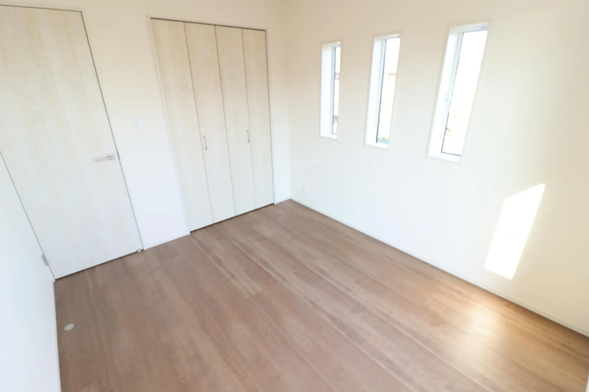 【2号棟/2階洋室(5.25帖)】