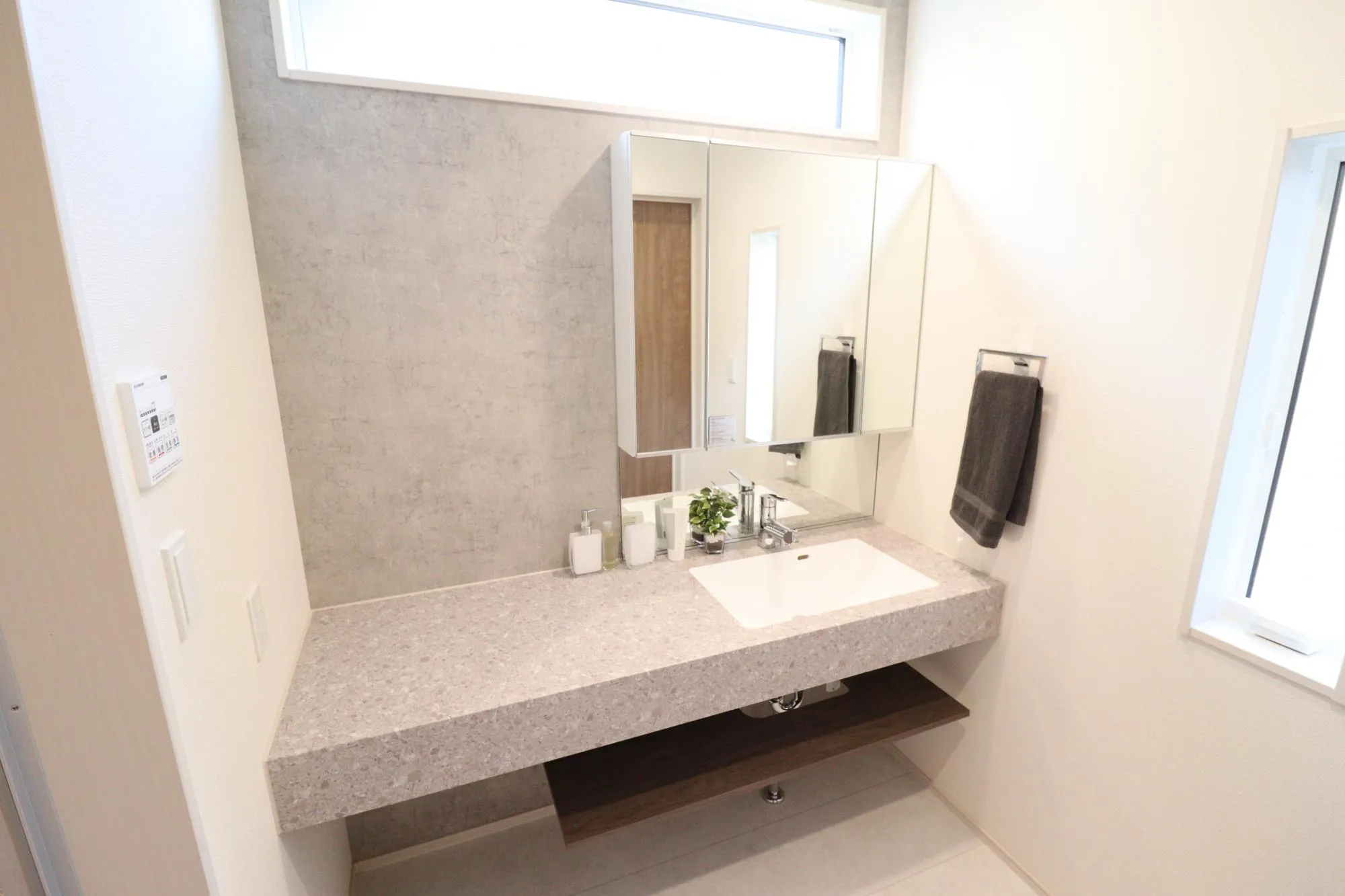 【3号棟/洗面化粧台】