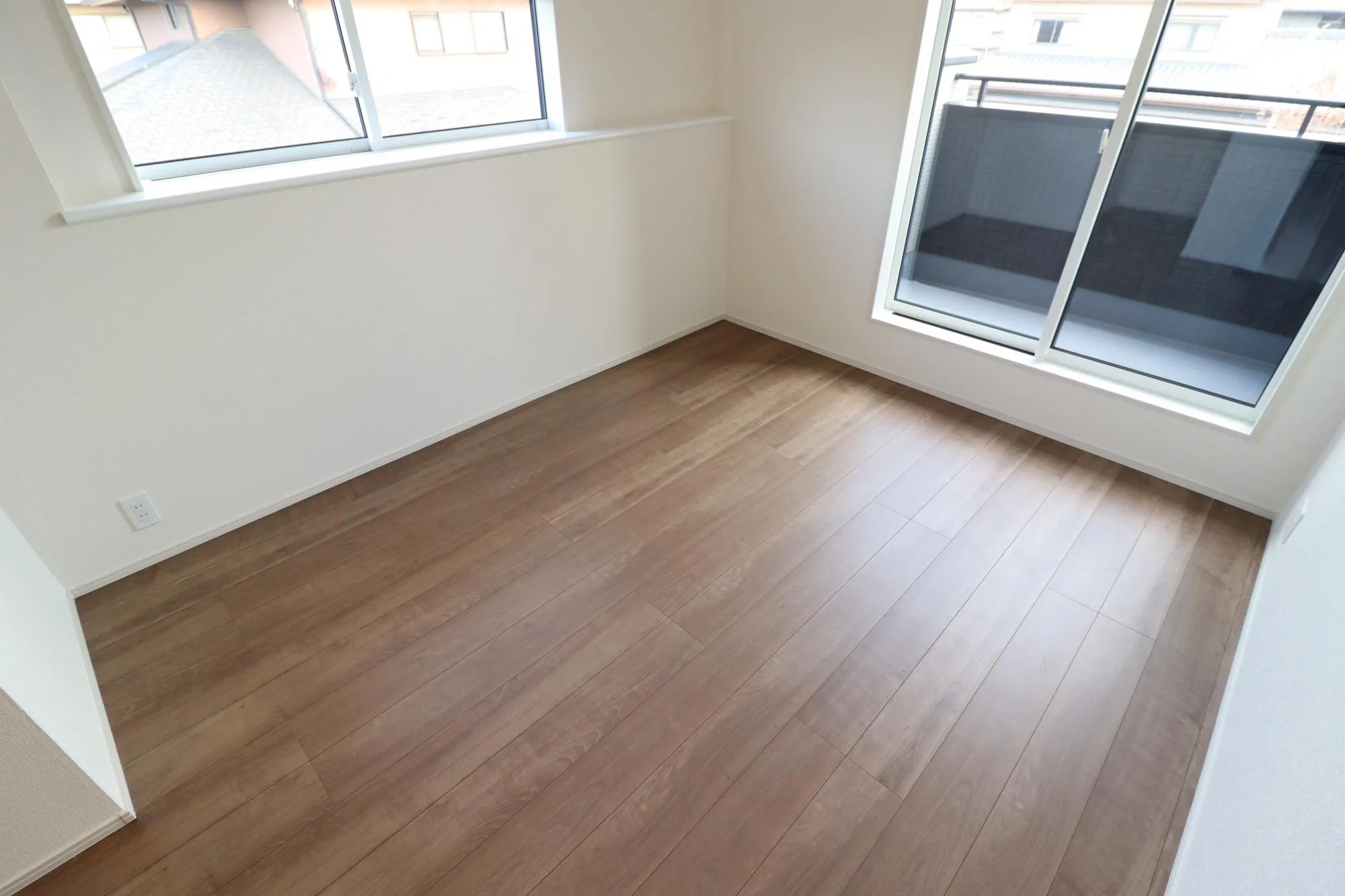 【3号棟/2階洋室(5.25帖)】