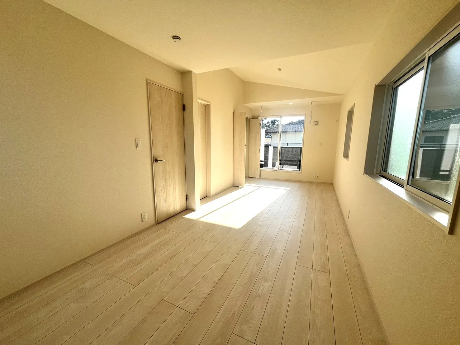 ☆2号棟　洋室5.5畳&6.0畳☆