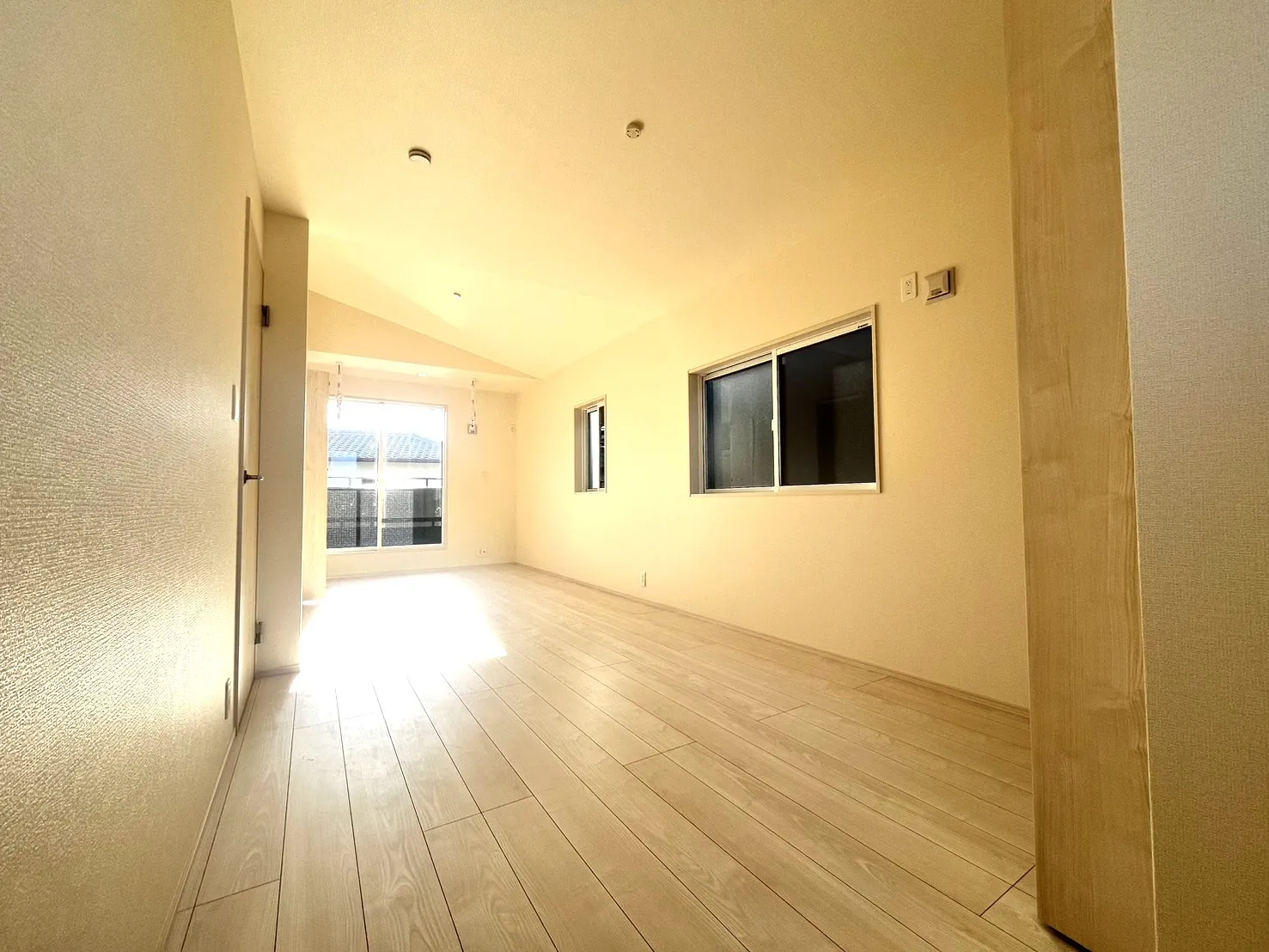 ☆2号棟　洋室5.5畳&6.0畳☆