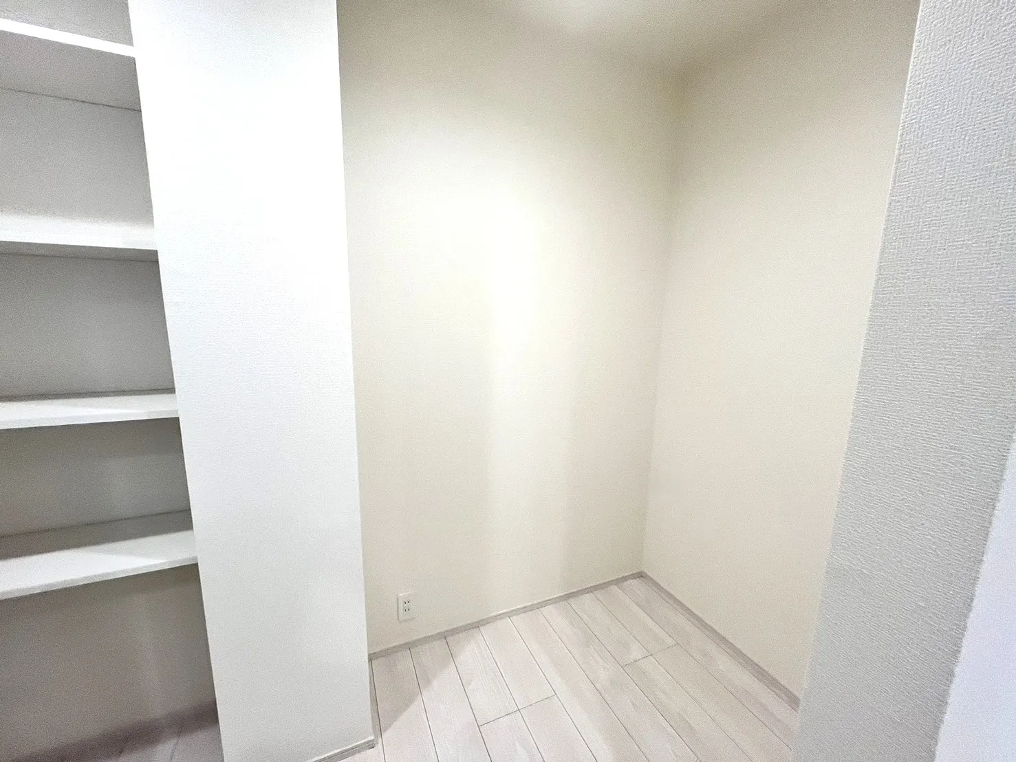 ☆2号棟　パントリー☆