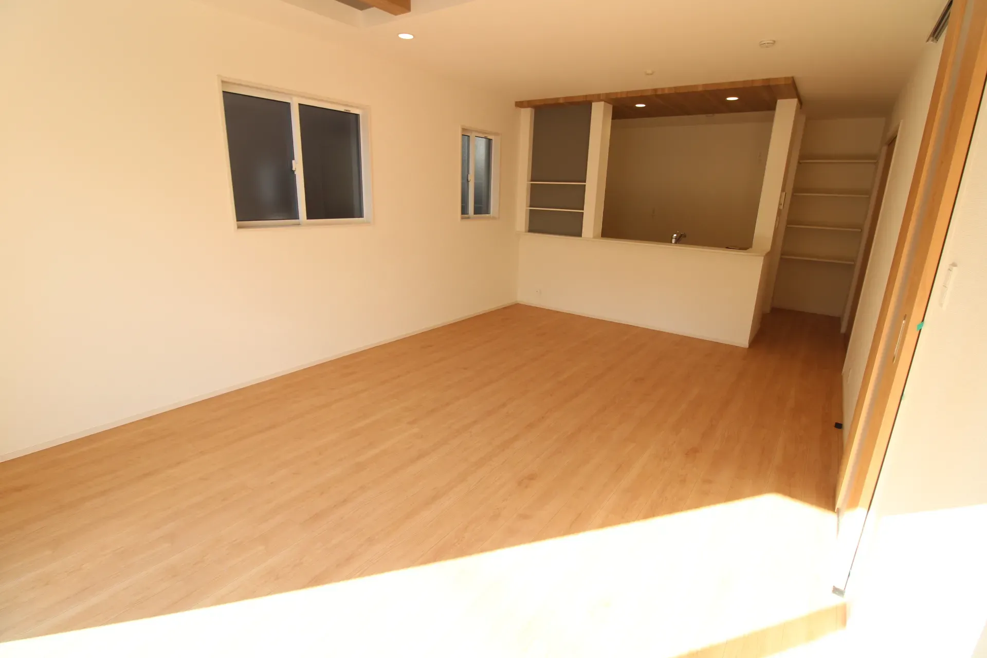 リビングダイニング