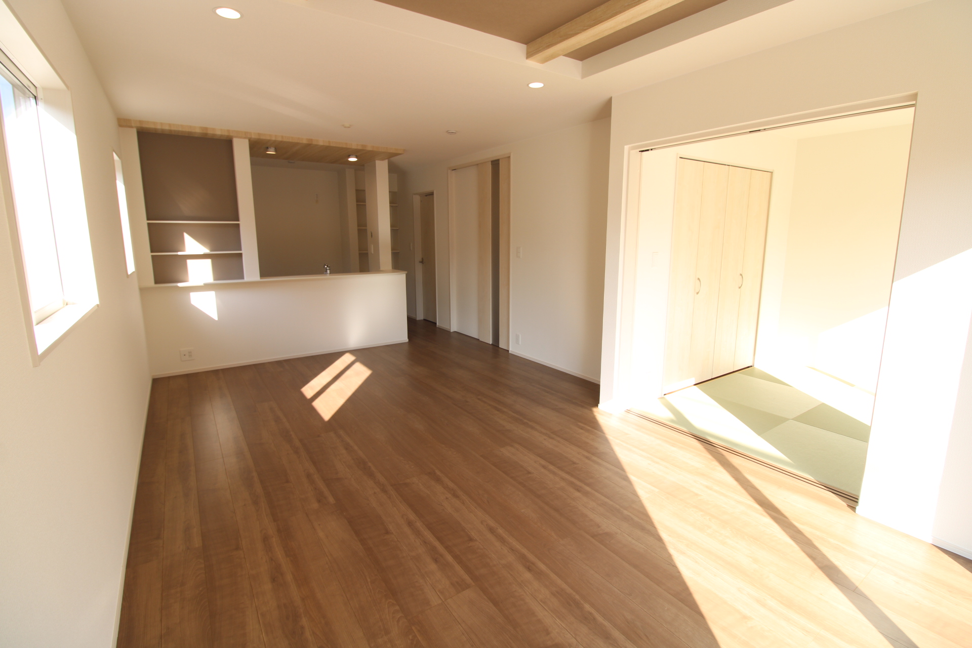 メインビジュアル画像