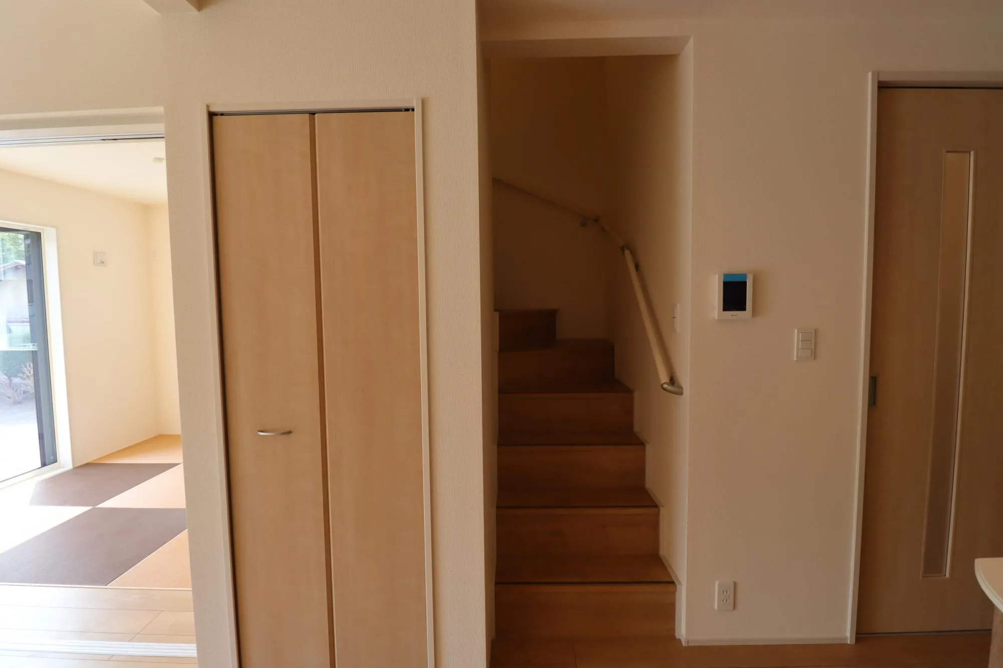 1号棟　ロフト用階段