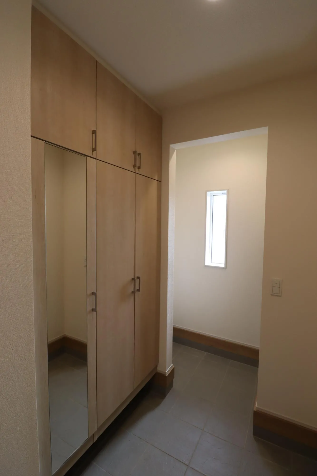 2号棟　玄関収納