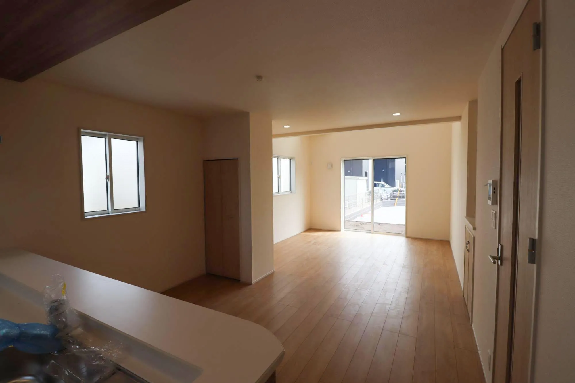 2号棟　リビングダイニングキッチン
19.75帖(カウンター含)