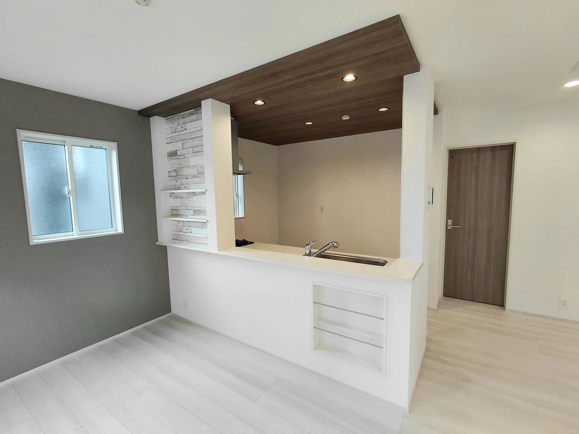 2号棟　アクセントクロス