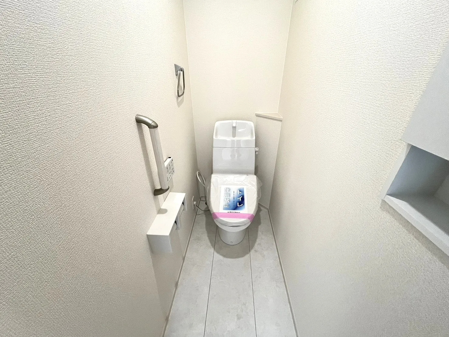 ☆1号棟　2階トイレ☆