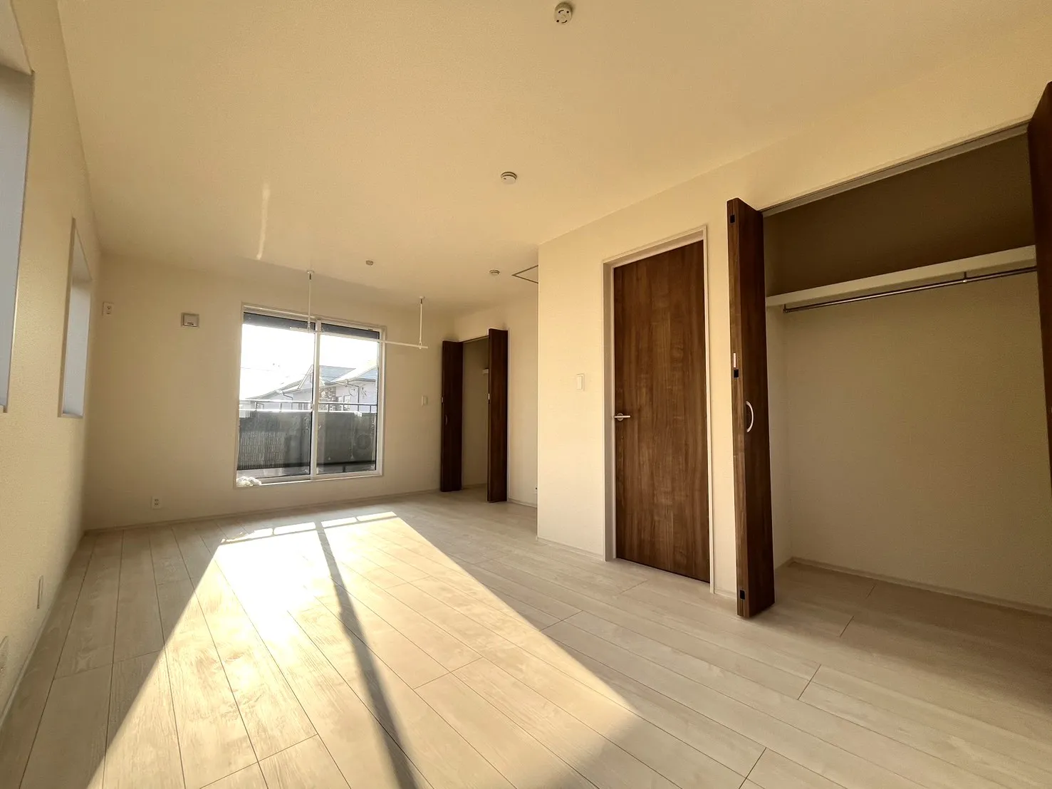 ☆3号棟　洋室4.5畳&6.0畳(可変型間取り)☆