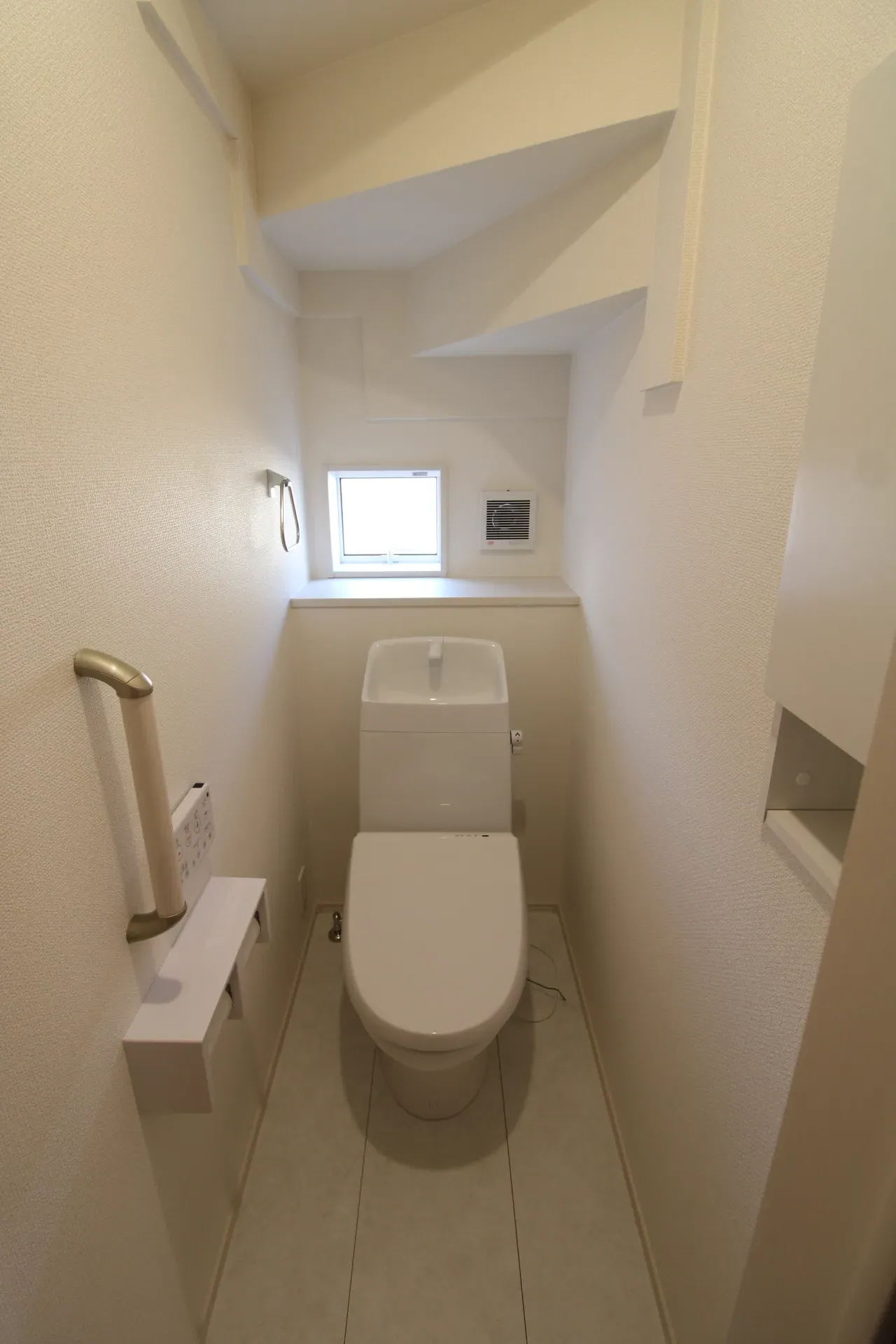 1階トイレ