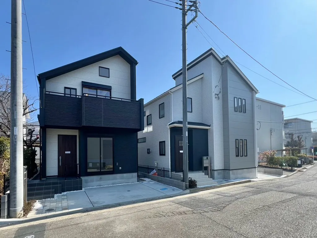 当社売主!
完成いたしました♪