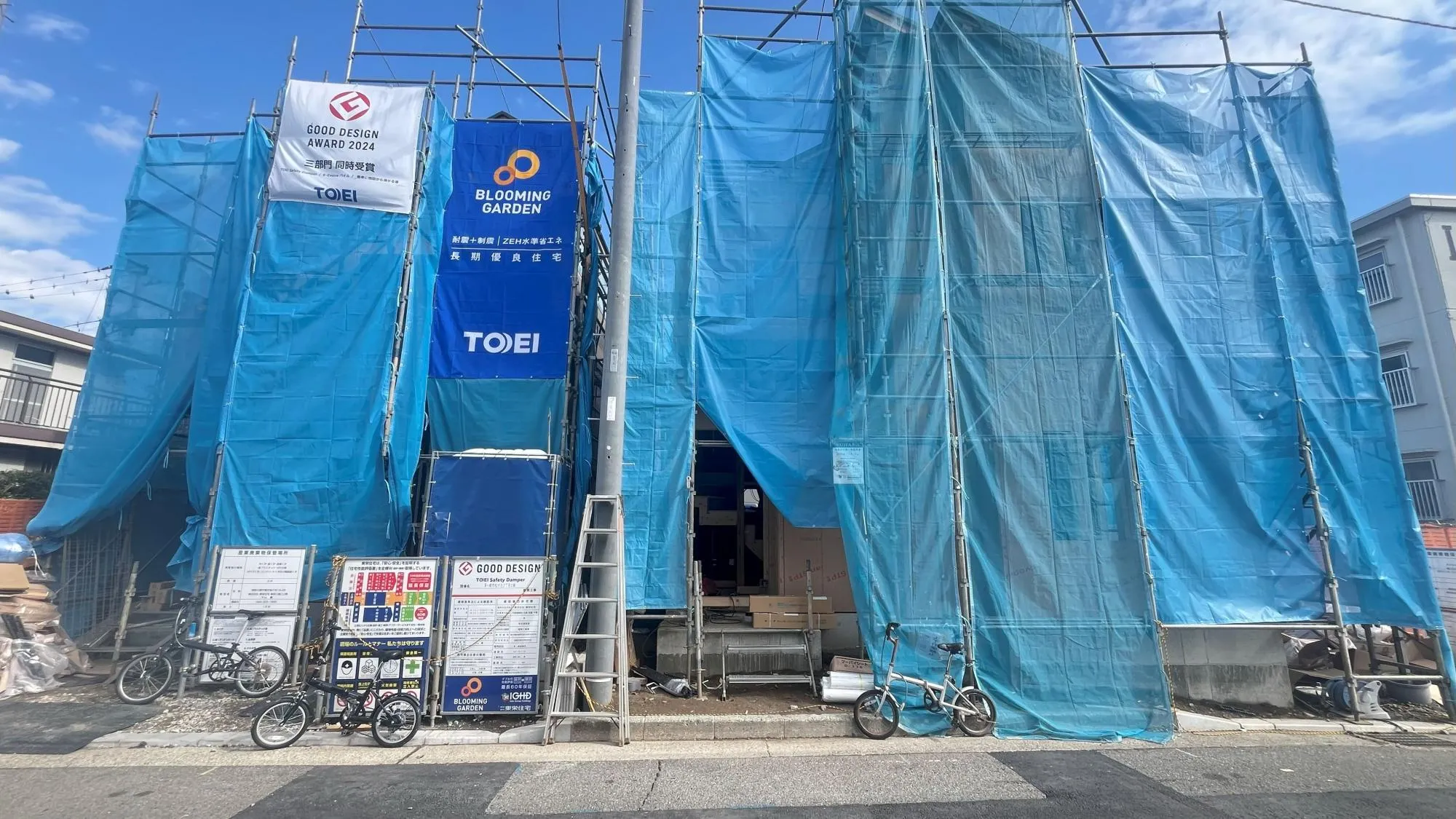 1号棟は、2階リビングを採用!約3畳のロフト付で、限られたスペースを有効活用!
