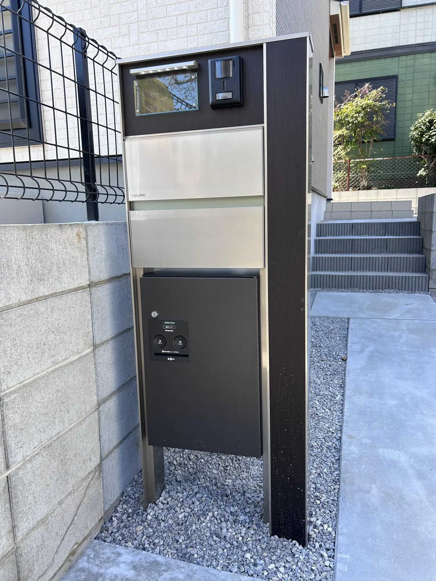 【門柱・宅配ボックス】