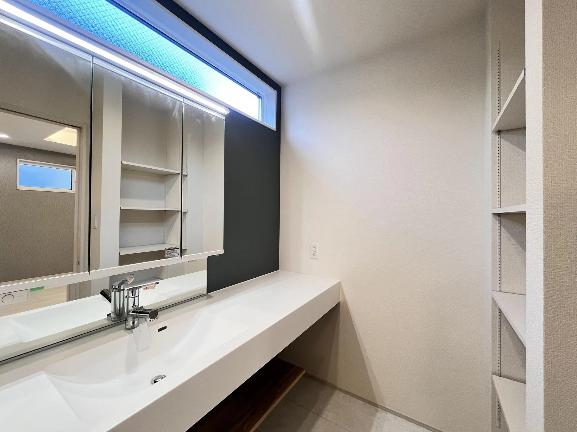 オープンサニタリー