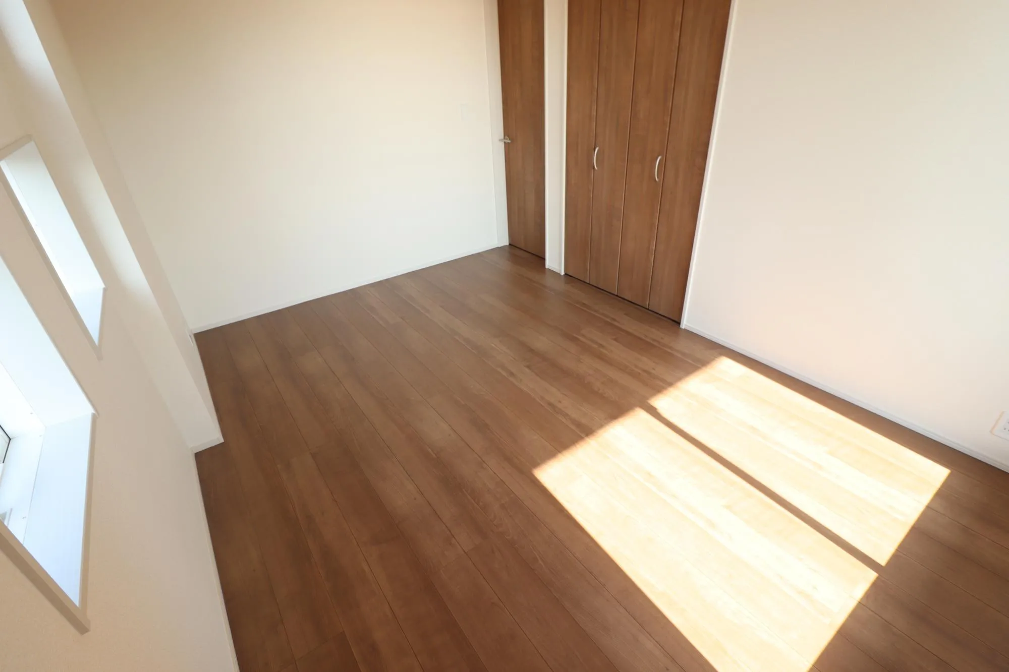 【1号棟/2階洋室(6.96帖)】