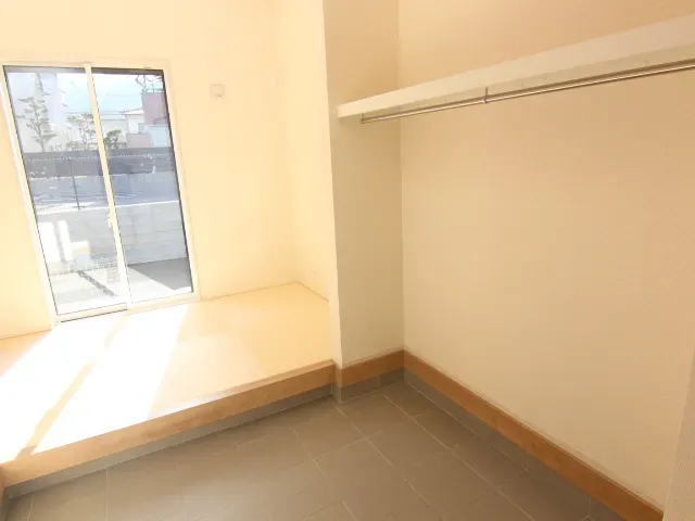 マルチエントランス6帖　1号棟