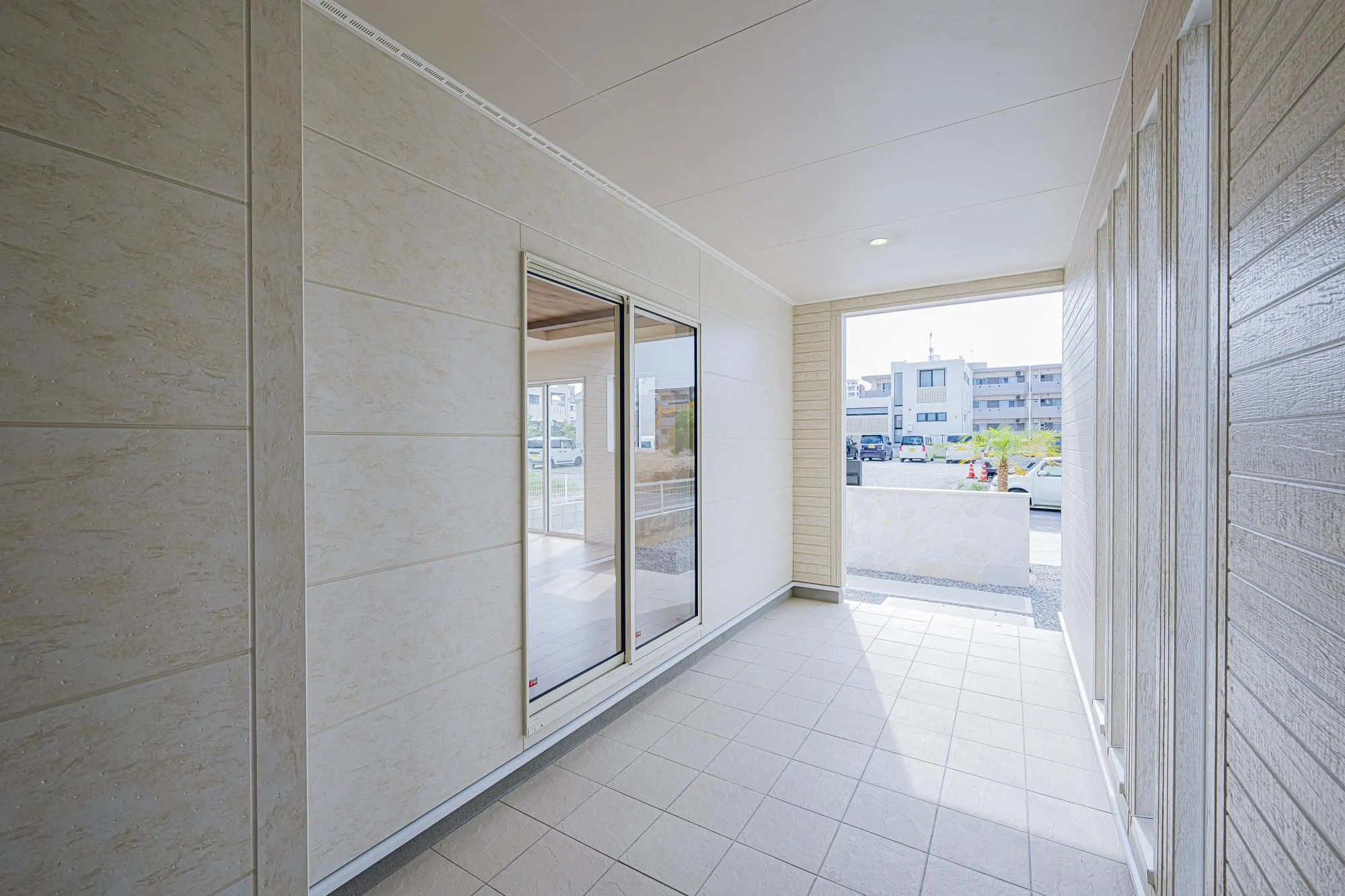 ゆんたくポーチ&テラス