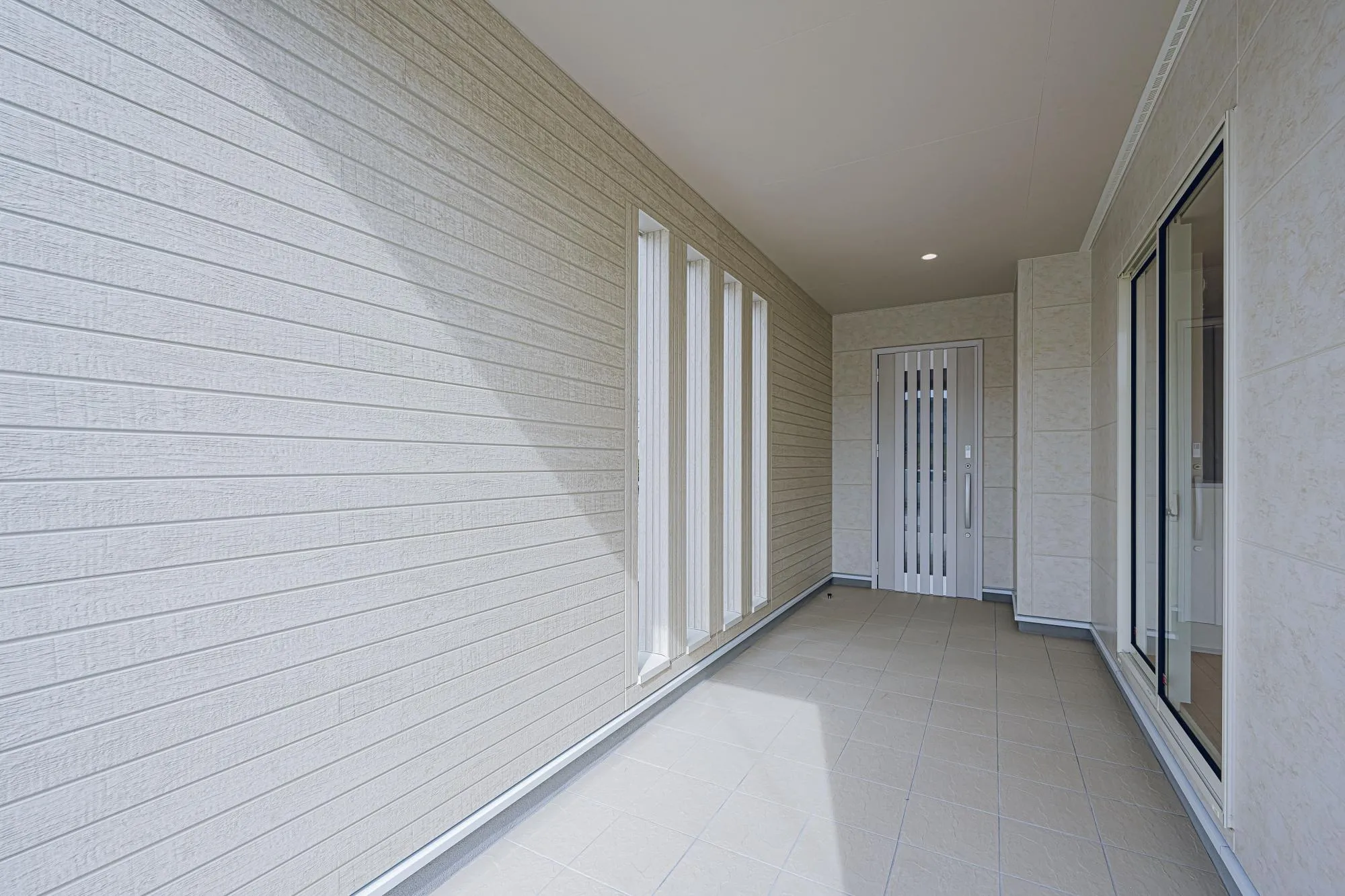 ゆんたくポーチ&テラス