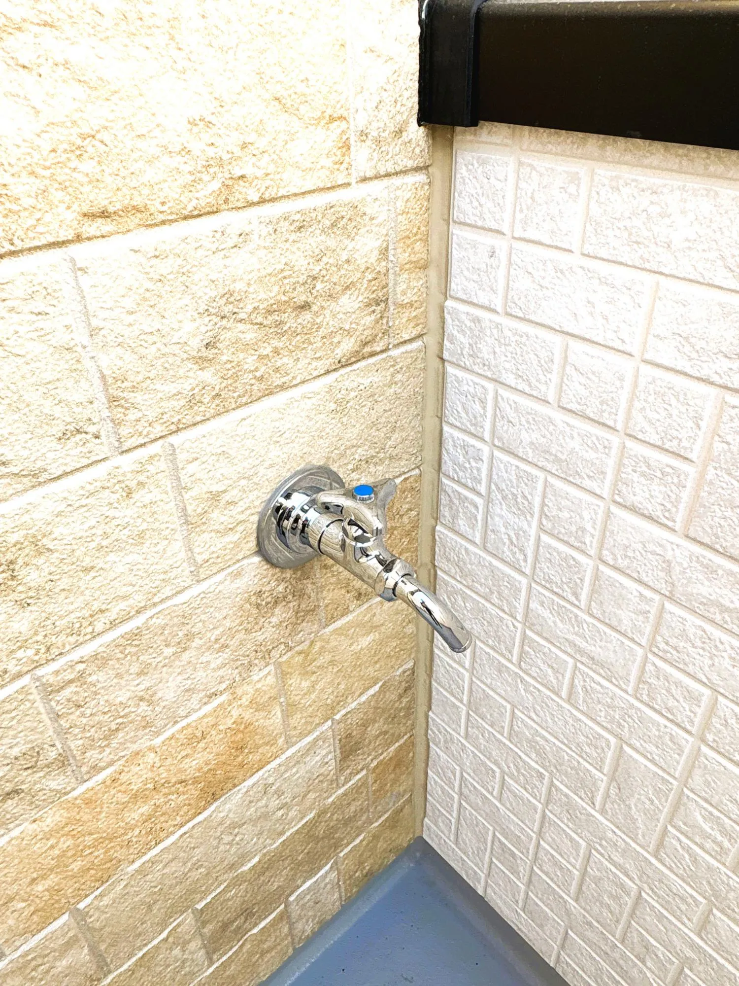 バルコニー水栓