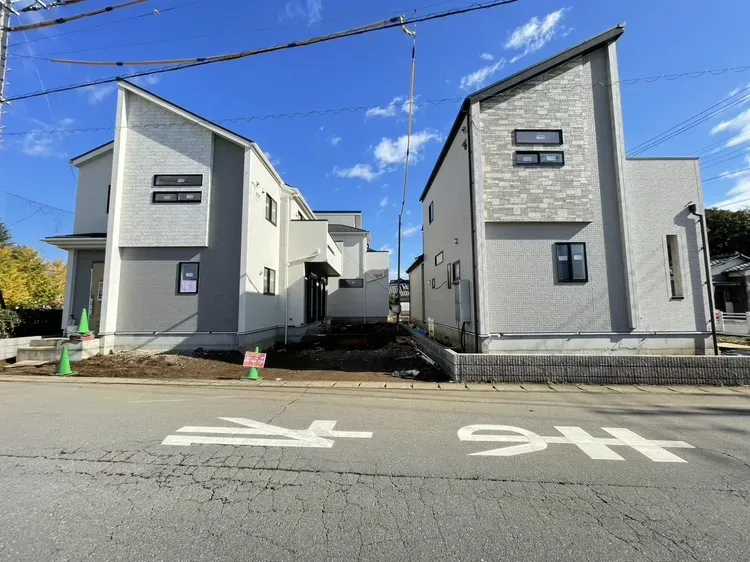 左から1号棟、2号棟