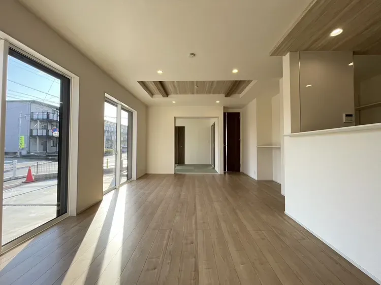 2号棟　LDK～和室