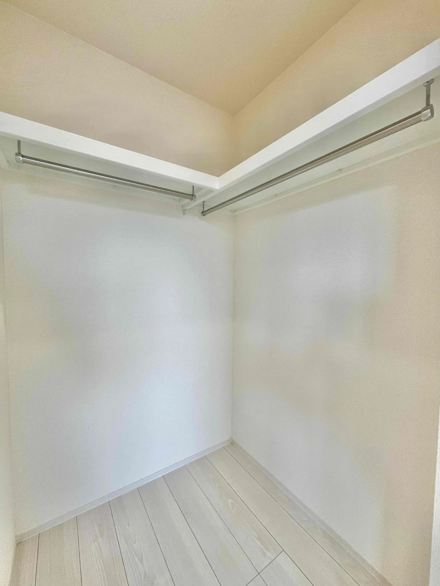 2号棟 ウォークインクローゼット