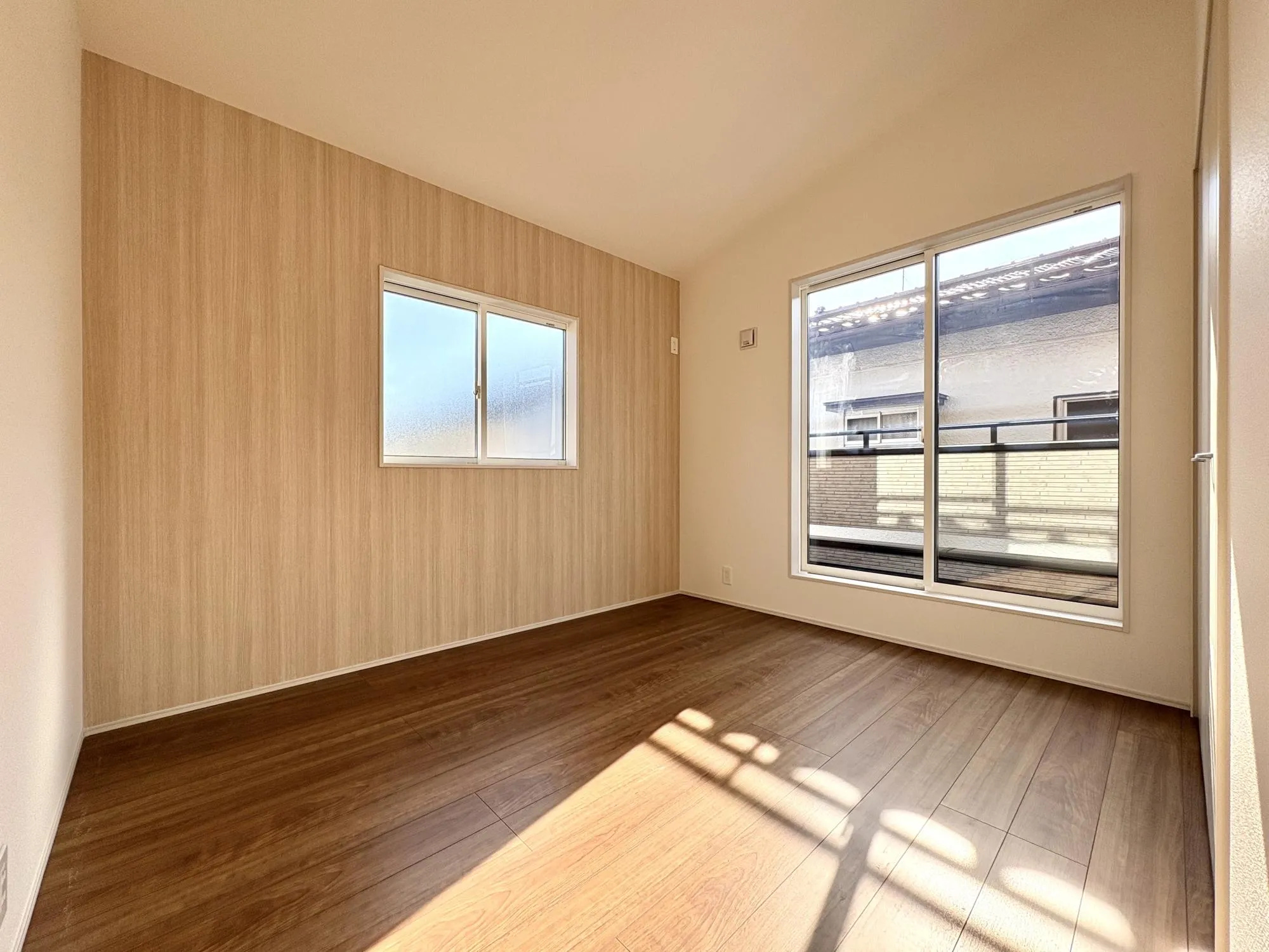 【1号棟/洋室(5.25帖)】