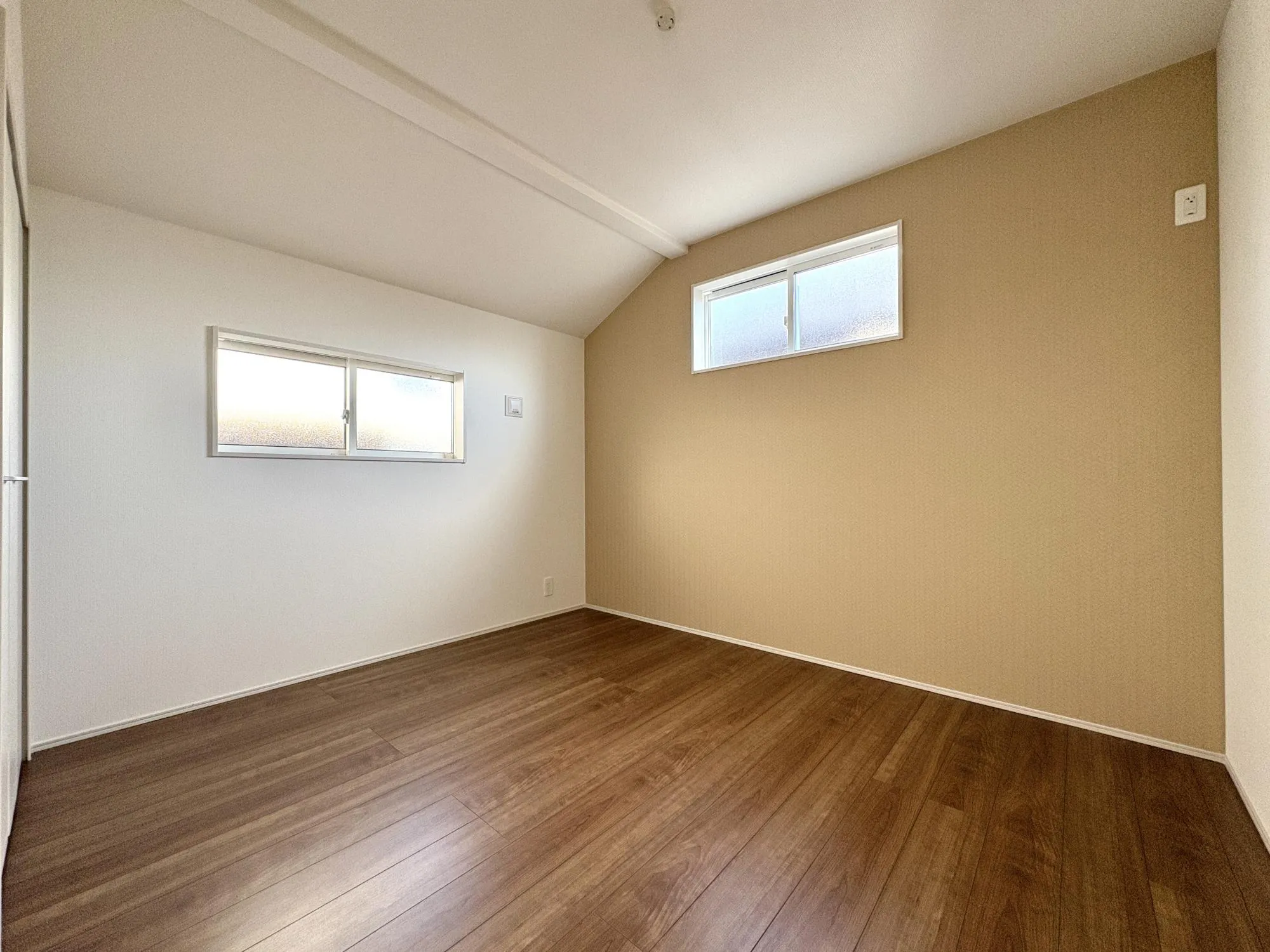 【1号棟/洋室(5.25帖)】