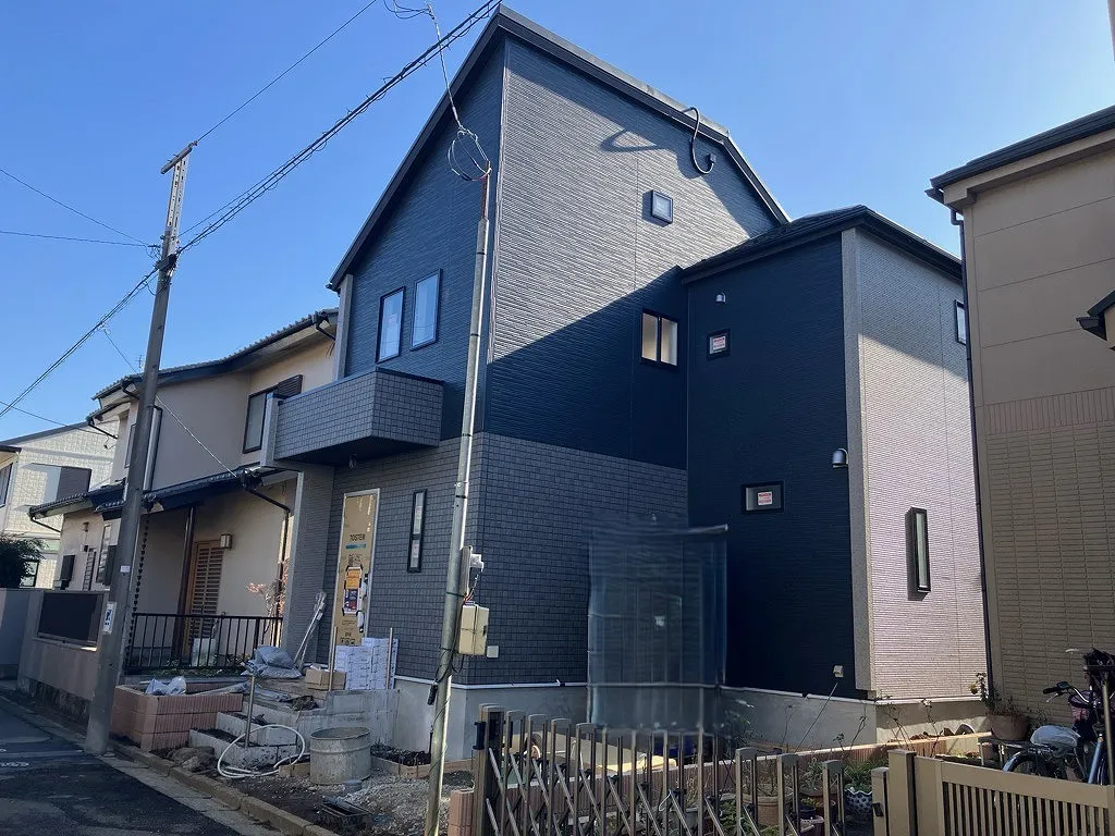 現地外観写真(2025年11月撮影)