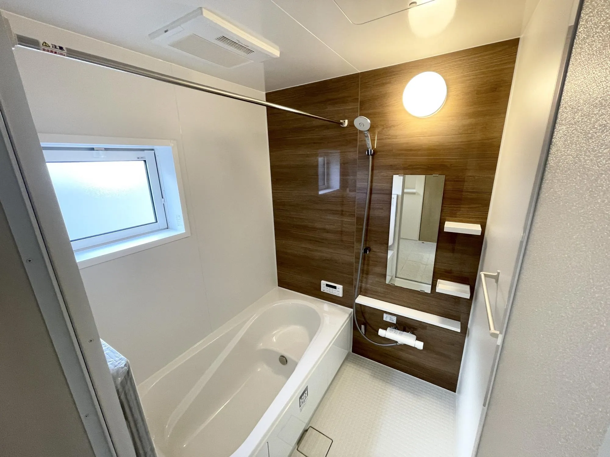 【浴室】乾燥・冷暖房付きです