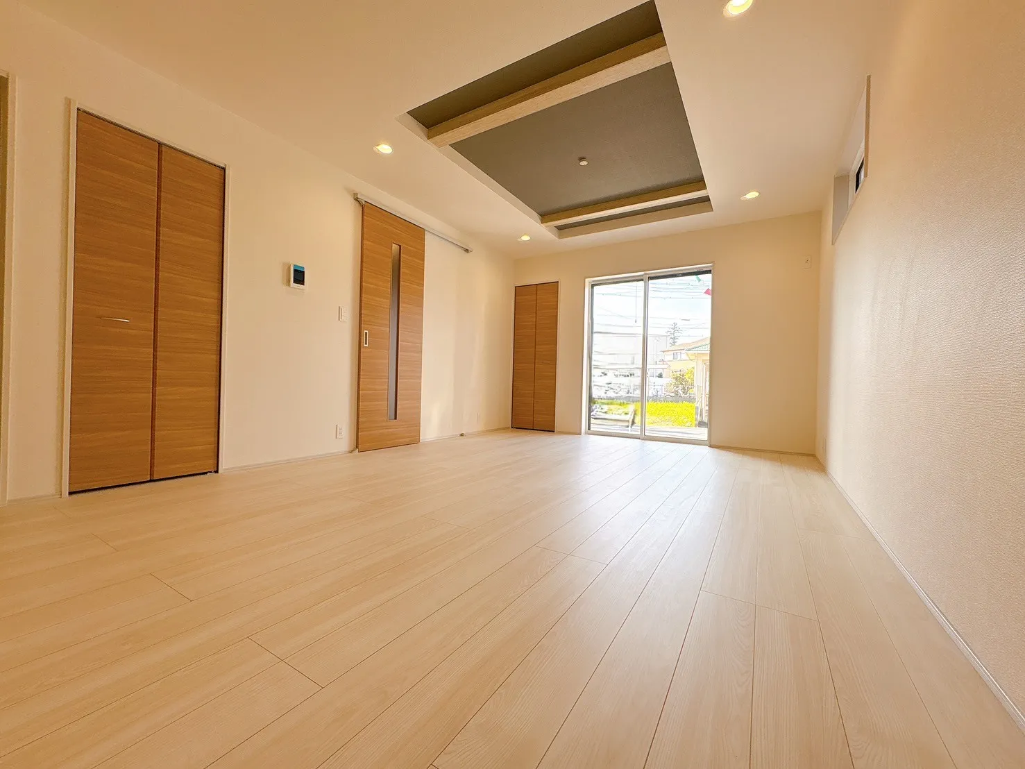 【リビング】日当たり良好なリビングです♪