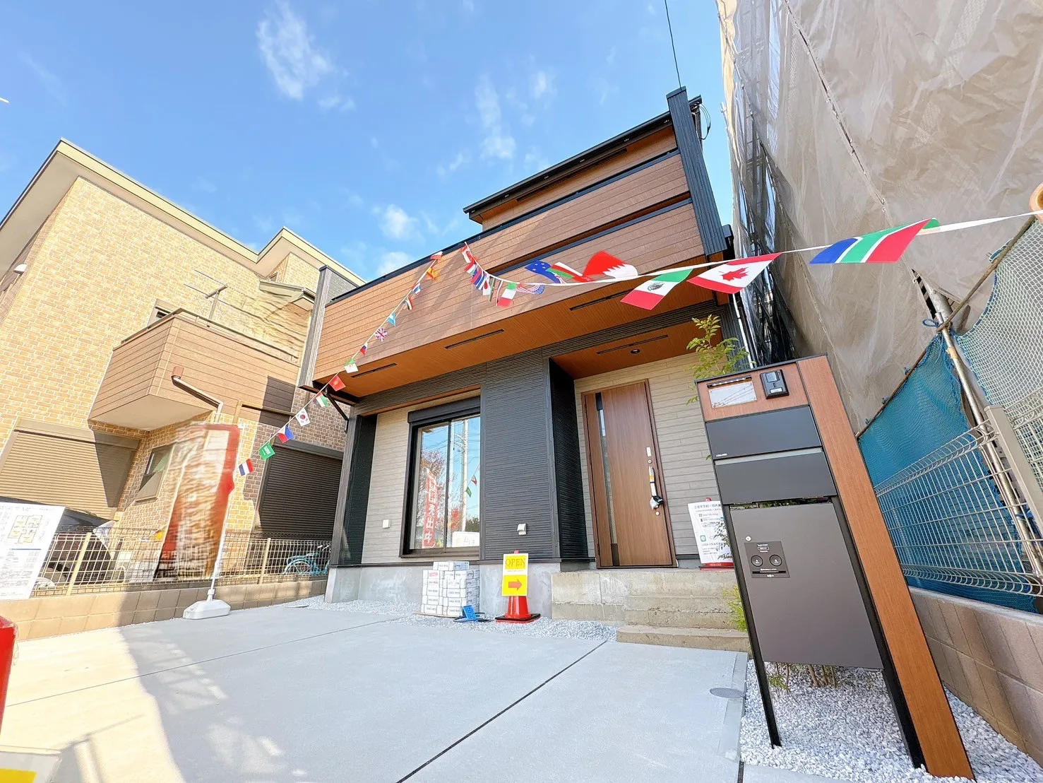 【販売現地】通勤楽々♪駅チカ物件♪