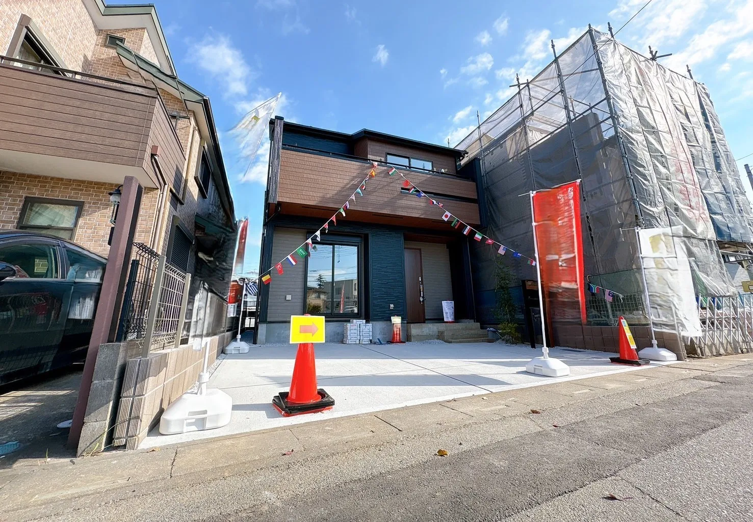 【販売現地】カースペース並列2台確保♪