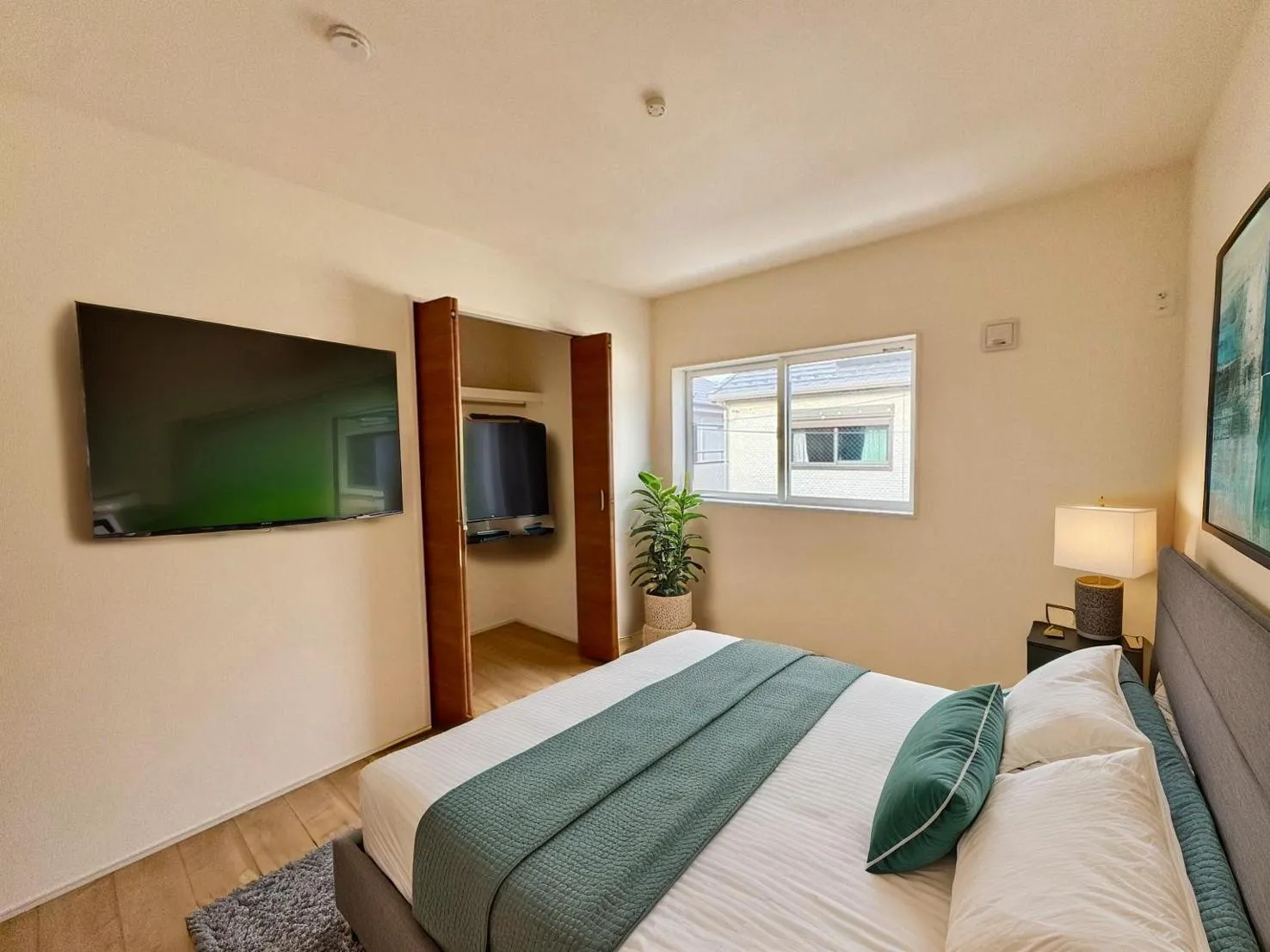 ※掲載の室内写真はCG加工により家具・小物を配置したイメージです。