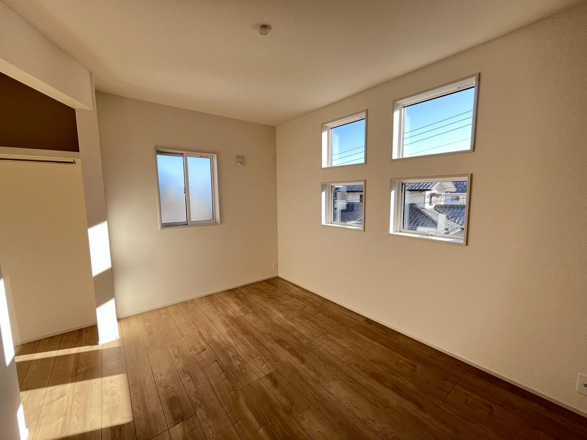 豊富な収納で、モノがあふれないスッキリとした住まい。家族みんなが快適に過ごせる理想の空間です。