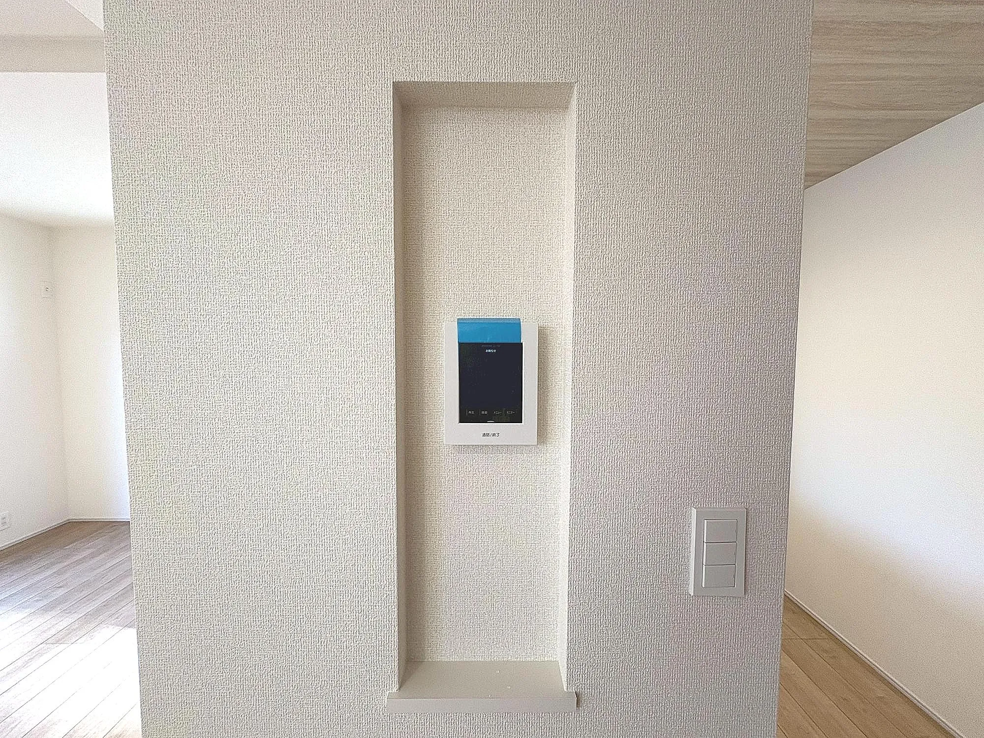 インターフォンニッチ