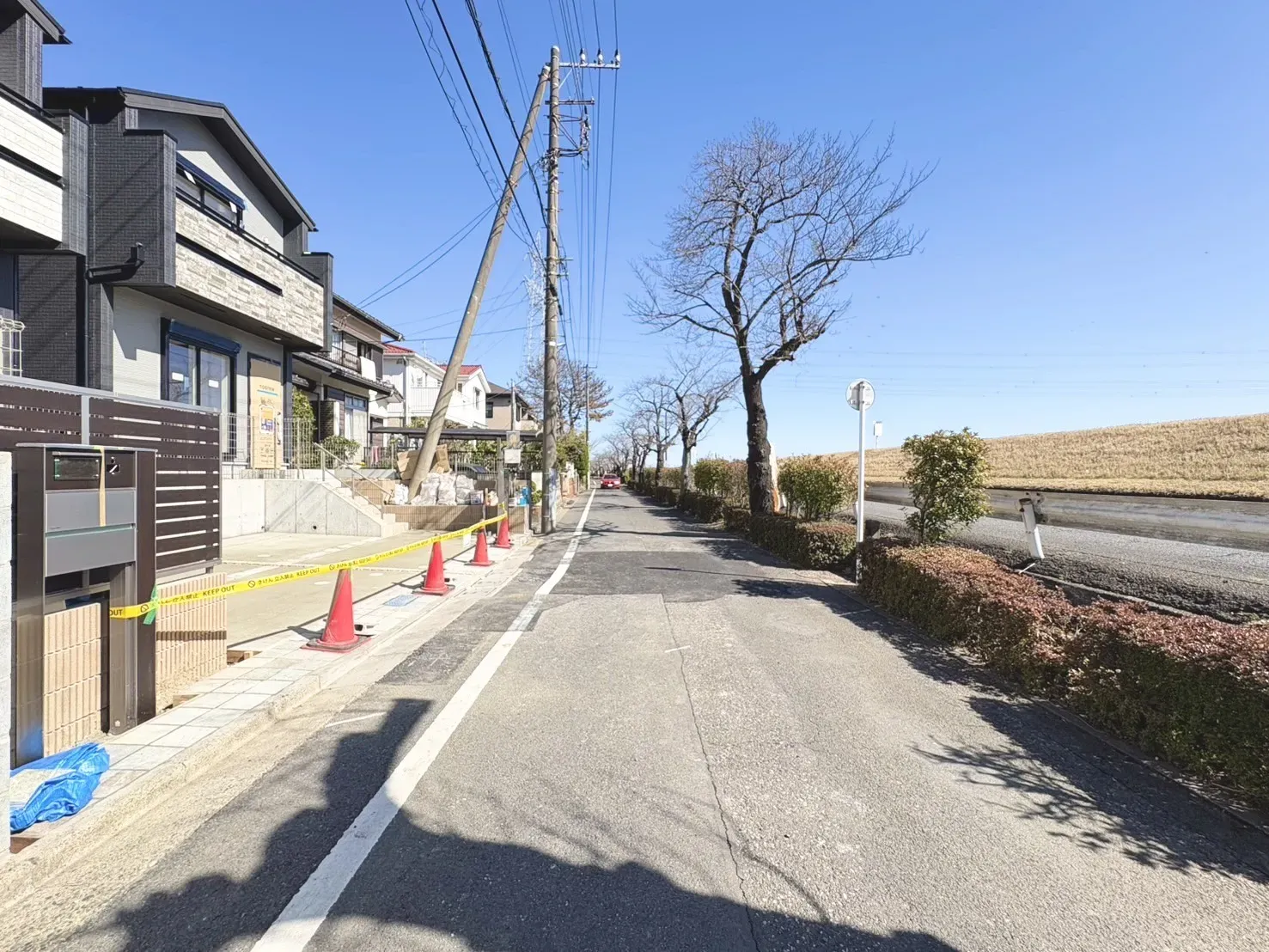 【前面道路 別角度】