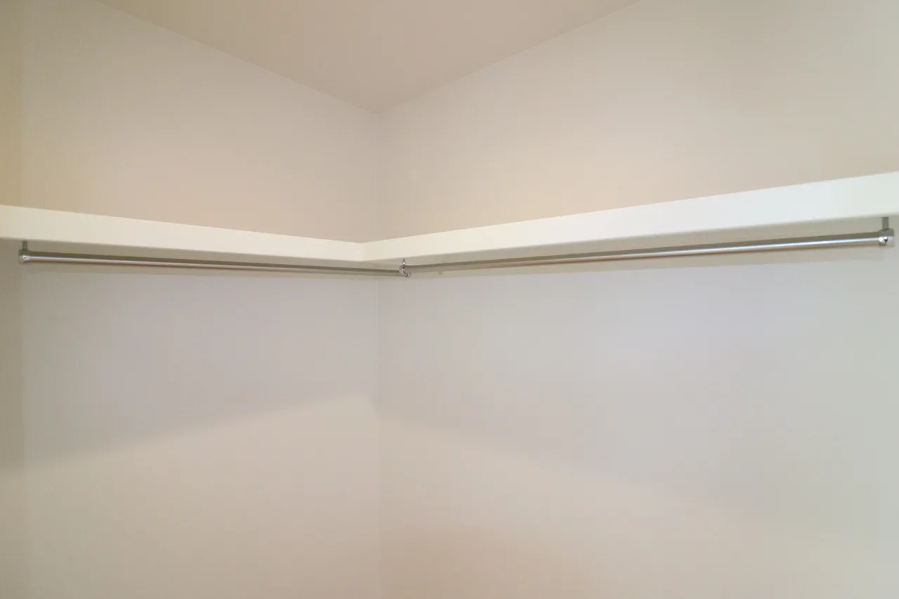 ①号棟　ウォークインクローゼット