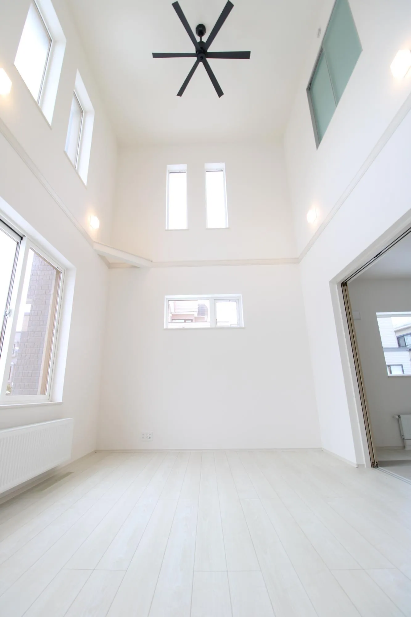 1号棟　リビング吹き抜け